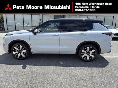 New 2025 Mitsubishi Outlander SEL