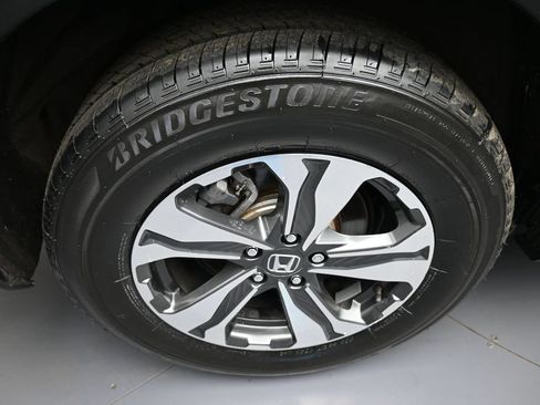 Used 2020 Honda CR-V LX image 12