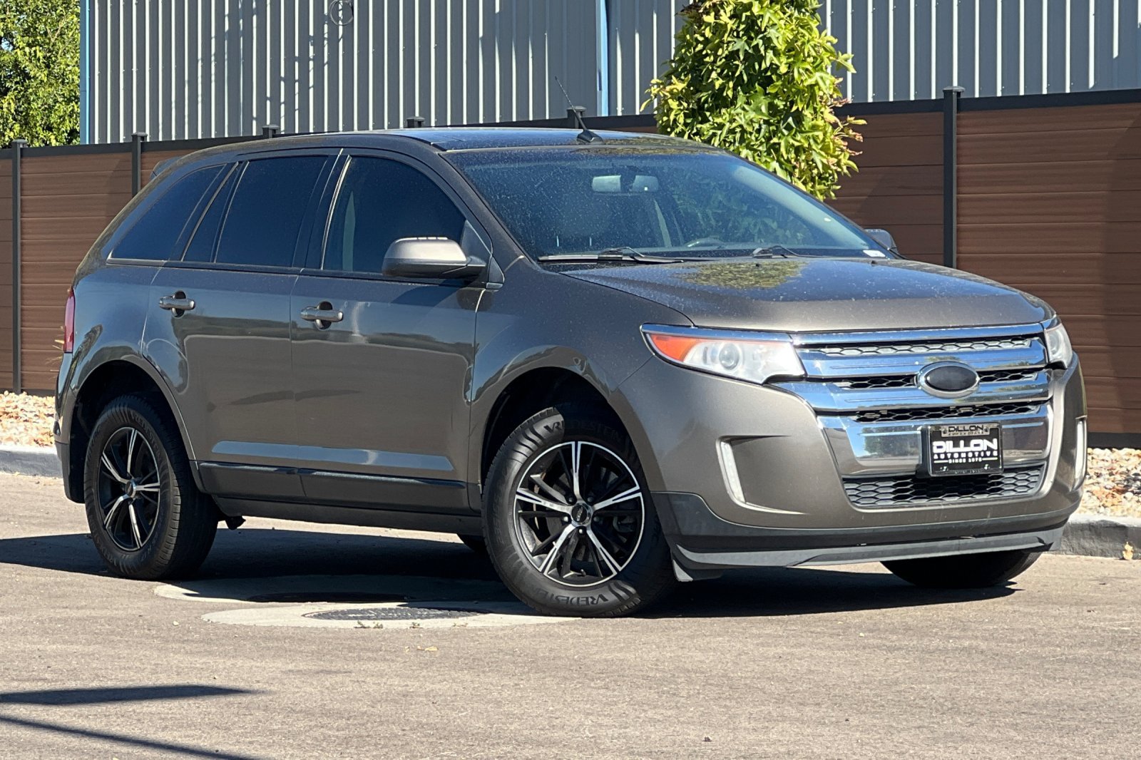 Used 2013 Ford Edge SEL FWD image 2
