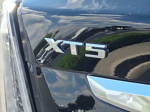 New 2026 Cadillac XT5 Sportv AWD/4WD image 11