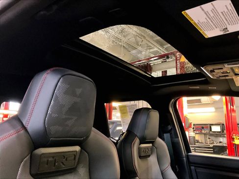 Used 2025 Toyota Tacoma TRD Pro image 22