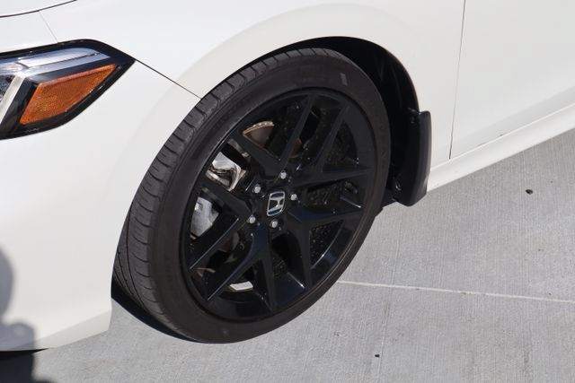 Used 2025 Honda Civic Sport image 3