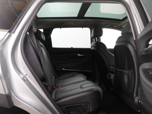 Used 2023 Hyundai Santa Fe SEL w/ Premium Package image 12