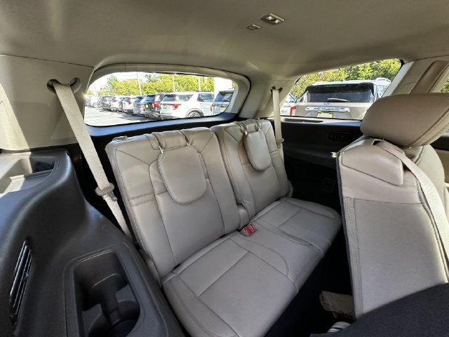 Certified 2024 Lincoln Aviator AWD w/ Elements Package image 38