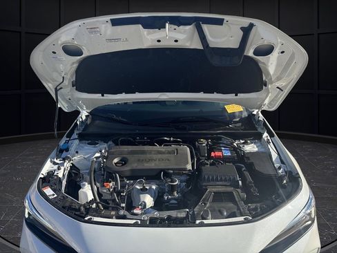 Used 2025 Honda Civic Sport image 32