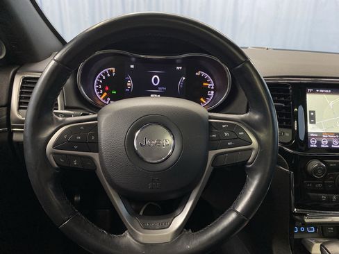 Used 2019 Jeep Grand Cherokee Limited w/ Luxury Group II image 20