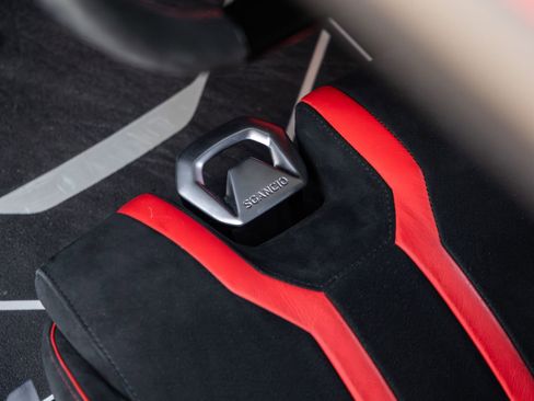 Used 2022 Lamborghini Huracan STO image 38