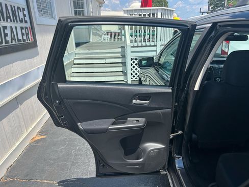 Used 2016 Honda CR-V LX image 25