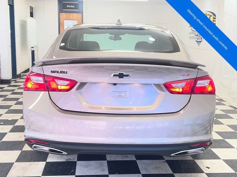 Used 2022 Chevrolet Malibu RS image 11