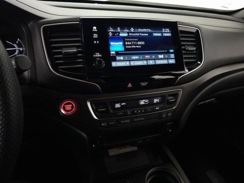 Used 2022 Honda Passport TrailSport image 24