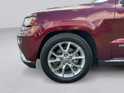 Used 2016 Jeep Grand Cherokee Summit AWD/4WD image 9