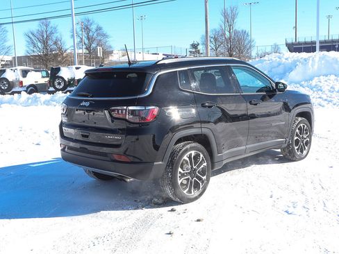 Used 2022 Jeep Compass Limited w/ Sun and Sound Group image 6