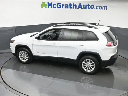 Used 2022 Jeep Cherokee Latitude Lux w/ Sun & Sound Group AWD/4WD image 23