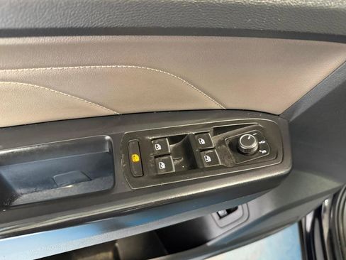 Used 2021 Volkswagen Atlas SE AWD/4WD image 13