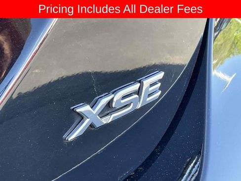 Used 2024 Toyota Camry XSE FWD image 12