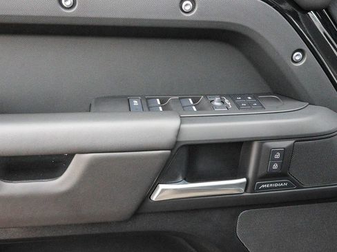 New 2026 Land Rover Defender 130 S image 31