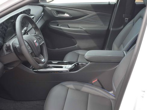 New 2026 Buick Envista Sport Touring w/ Convenience I Package FWD image 7