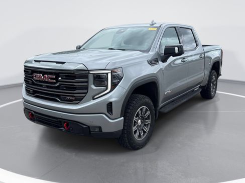 Certified 2024 GMC Sierra 1500 AT4 w/ AT4 Preferred Package AWD/4WD image 3