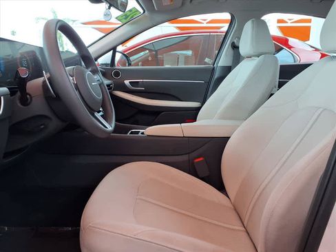 Used 2025 Hyundai Sonata SEL FWD image 20