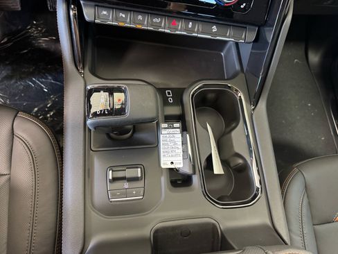 New 2026 GMC Sierra 1500 AT4 w/ AT4 Premium Package image 20