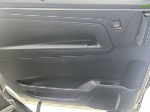 Used 2023 Honda Odyssey Sport image 37