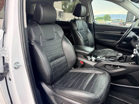 Used 2023 Kia Telluride SX Prestige AWD/4WD image 24