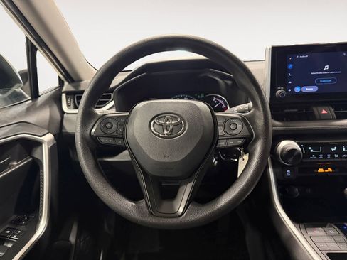 Used 2024 Toyota RAV4 LE AWD/4WD image 13