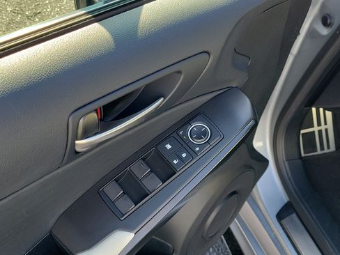 Used 2022 Lexus IS 350 F Sport w/ Navigation Package RWD image 20