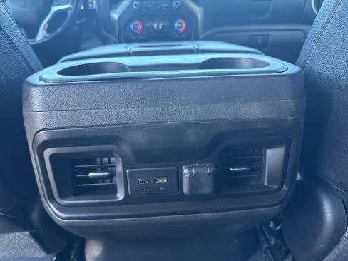 Used 2020 Chevrolet Silverado 1500 LT Trail Boss AWD/4WD image 17