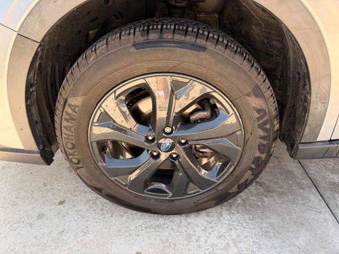 Used 2020 Subaru Outback Onyx Edition XT image 16