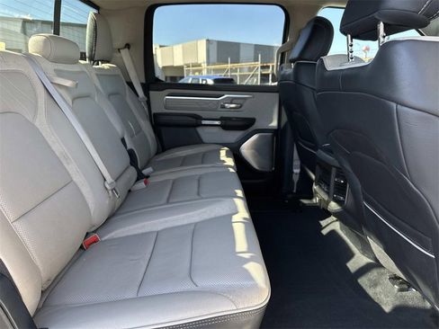 Used 2024 RAM 1500 Limited image 11