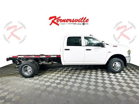 New 2026 RAM 3500 Tradesman image 8