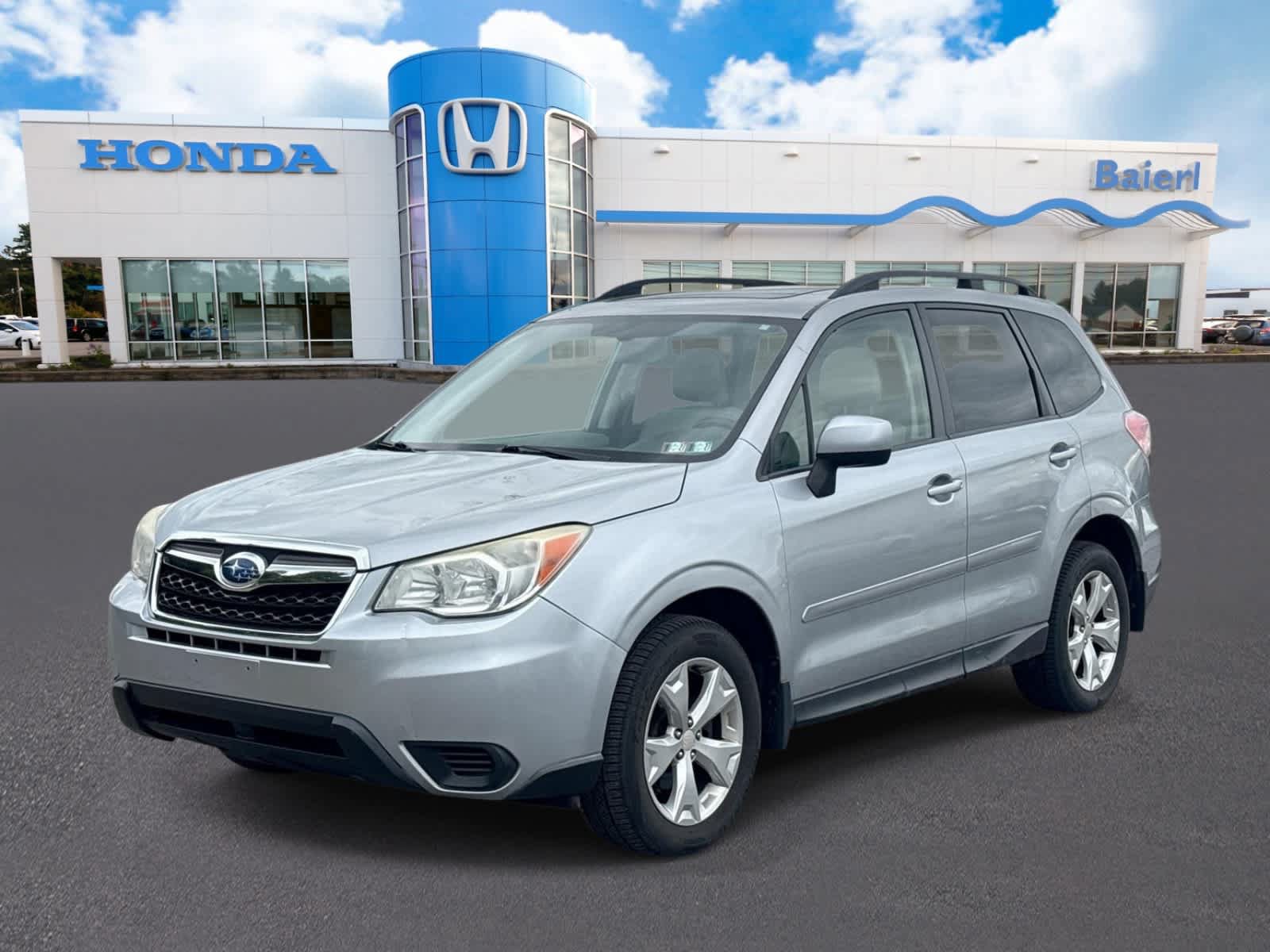 Used 2015 Subaru Forester 2.5i Premium w/ All-Weather Package AWD/4WD image 1