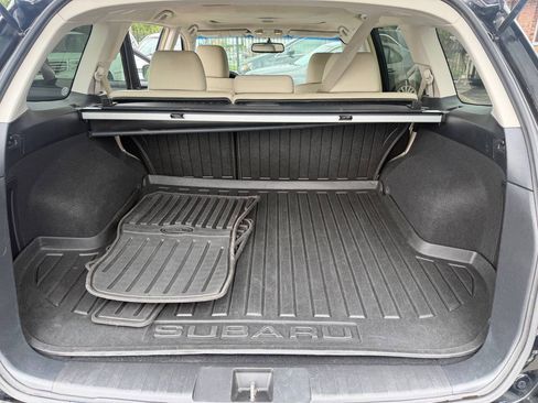 Used 2014 Subaru Outback 2.5i Limited AWD/4WD image 26