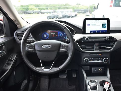 Certified 2020 Ford Escape SE Sport AWD/4WD image 18