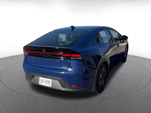 Used 2025 Toyota Prius LE image 14