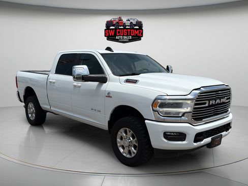 Used 2024 RAM 2500 Laramie w/ Safety Group AWD/4WD image 1