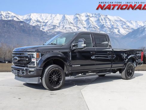 Used 2022 Ford F350 Lariat w/ Black Appearance Package image 1