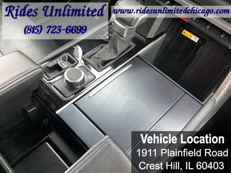 Used 2023 Toyota Sequoia Platinum AWD/4WD image 38