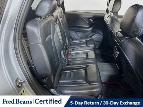 Used 2018 Audi Q7 3.0T Premium Plus w/ Premium Plus Package image 16