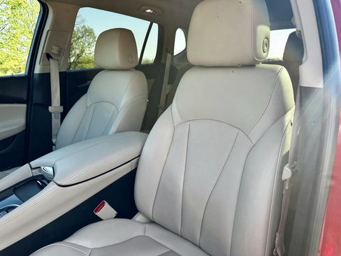 Used 2017 Buick Envision Essence AWD/4WD image 20