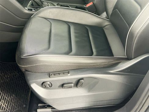 Used 2021 Volkswagen Tiguan SEL Premium R-Line image 19