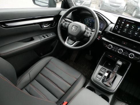 Certified 2026 Honda CR-V Sport Touring image 9
