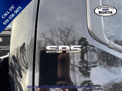 Used 2024 Toyota Tacoma SR5 w/ SR5 Upgrade Package image 9