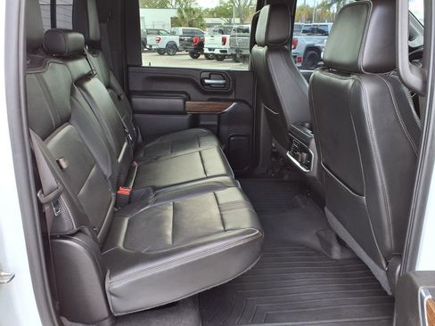 Used 2023 Chevrolet Silverado 3500 High Country image 17
