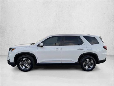 Used 2025 Honda Pilot EX-L image 5