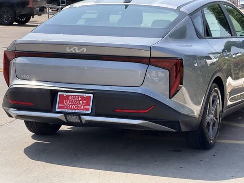 Used 2025 Kia K4 FWD image 7