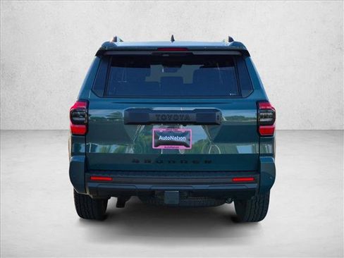 Certified 2025 Toyota 4Runner TRD Off-Road Premium AWD/4WD image 7