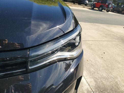 Used 2025 Volkswagen Taos S image 3