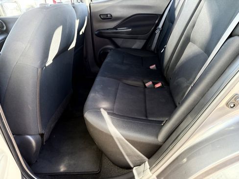 Used 2023 Nissan Kicks S image 15